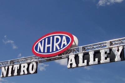 This way to the drag racing spectator grandstands at Gatornationals.