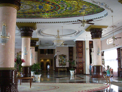 Riu Palace